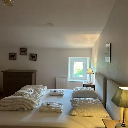Le Logis Du Chateau La Flocelliere