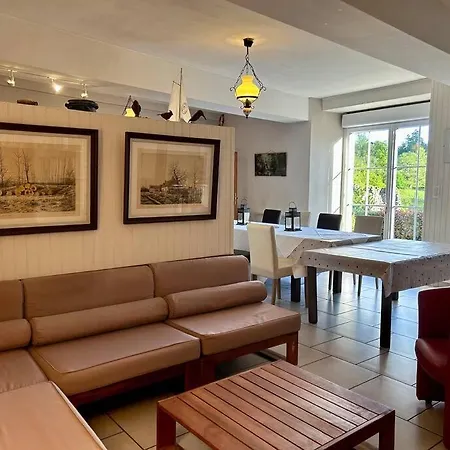 Le Logis Du Chateau La Flocelliere Holiday home
